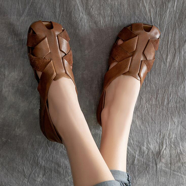 Clara Women&