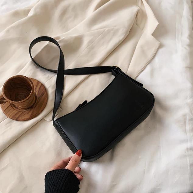 Cleo Women&