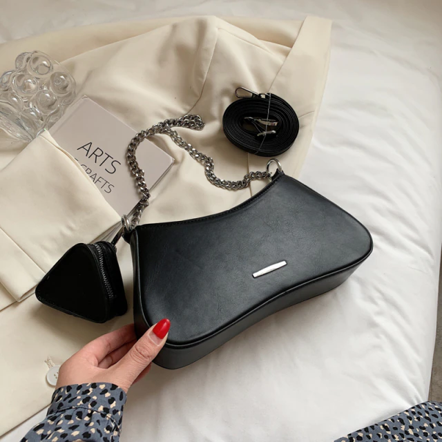 Colin-Women_s-Small-Casual-Leather-Crossbody-Handbag-color-black-uss-ultra-20.png