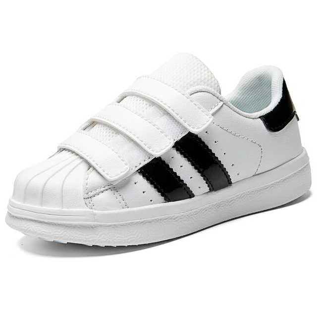 Drake Boys' Casual Sneaker