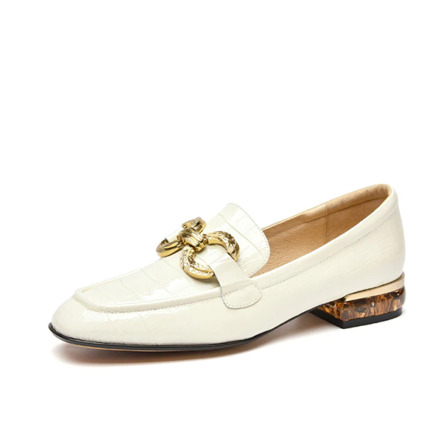 Eleanor Women&
