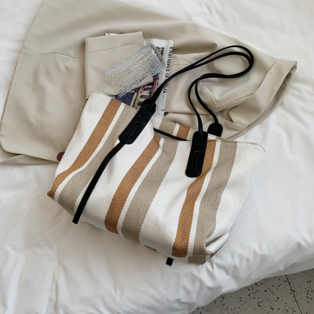 Fione Women&