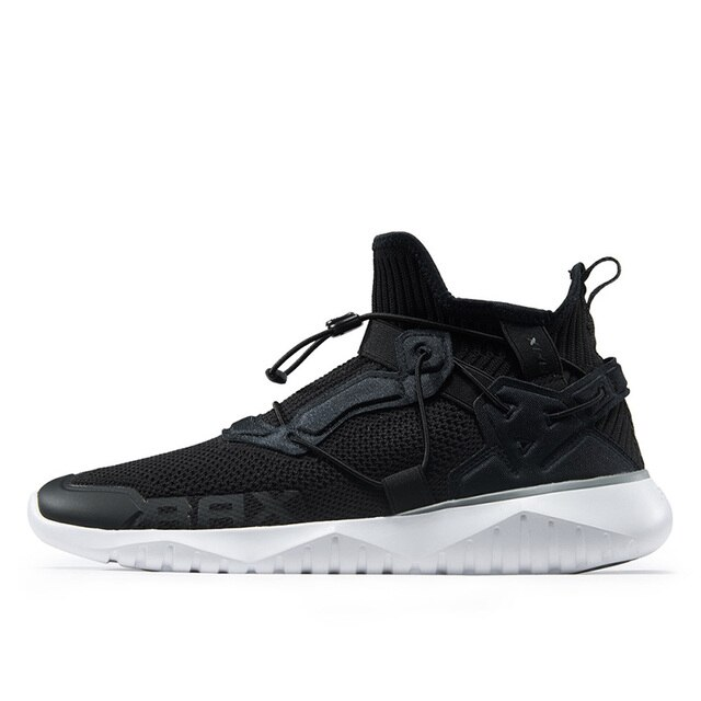 running shoes color black size 6.5 for men