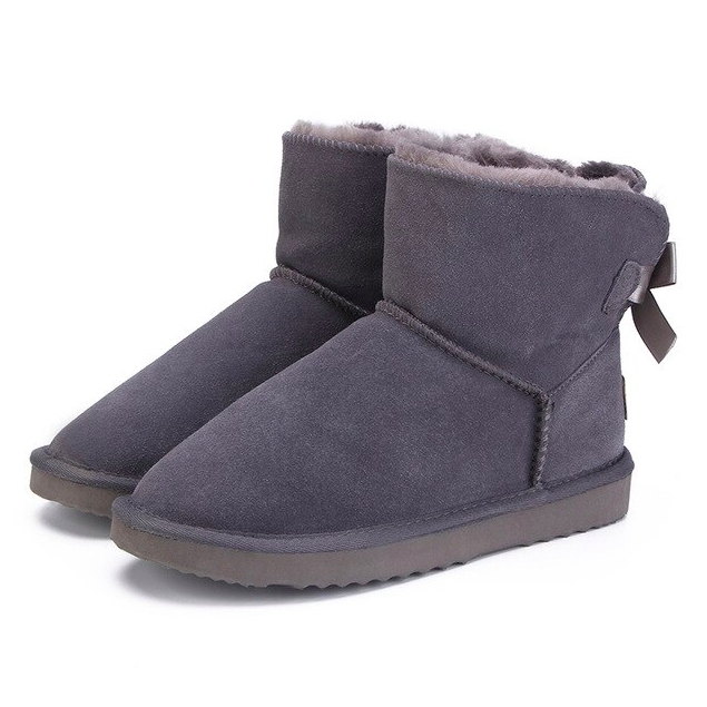 Snow Boots Color Gray Size 8 for Women