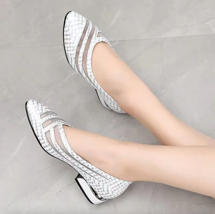 dress pumps shoes color beige size 5.5 for women