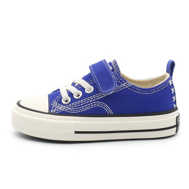 Leon Boys' Casual Sneaker