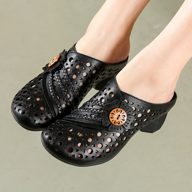 Lindy Women&