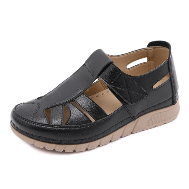 slip on shoes color black size 5 for women