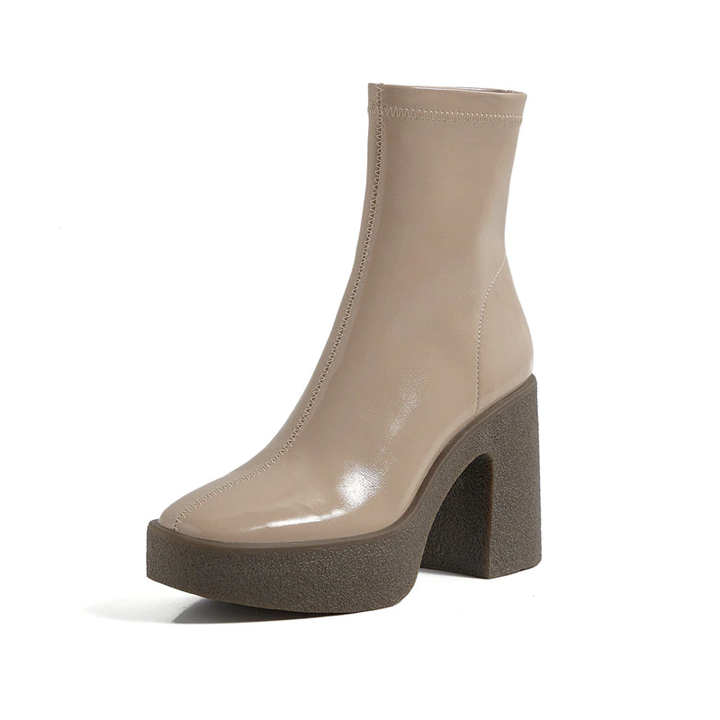 Nakia Women&