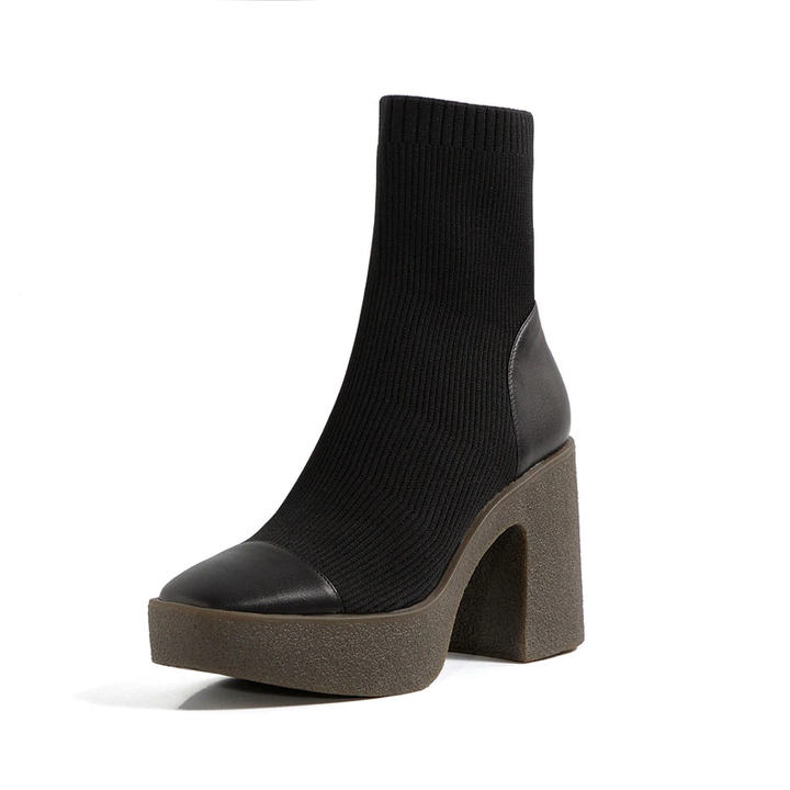 Nakia Women&