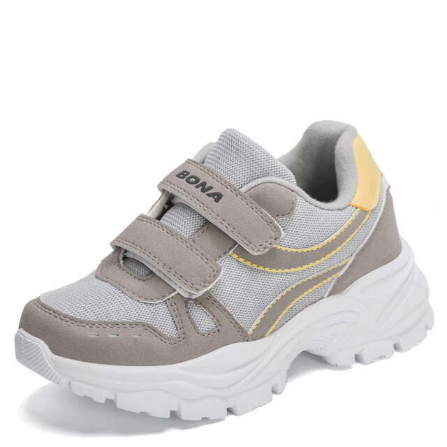 Numa Boys' Classic Sneaker