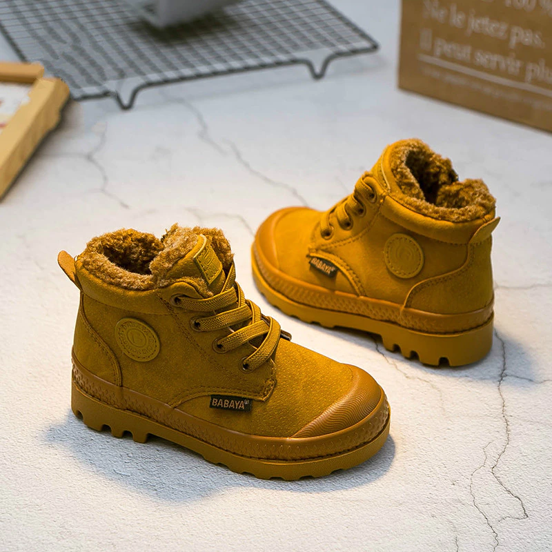 Reiner Boys' Warm Boot