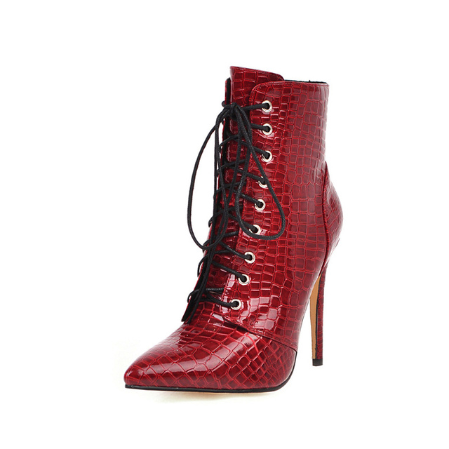 Rubiela Women&