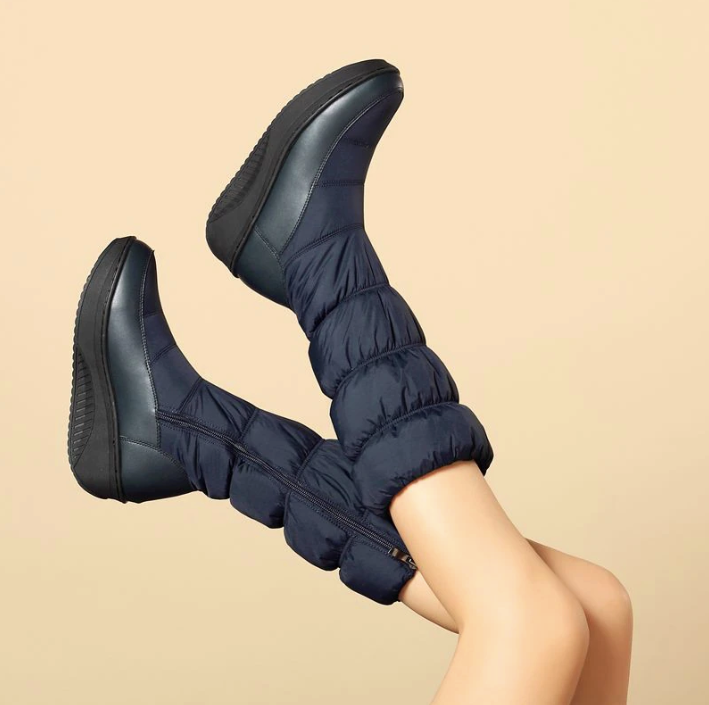 Simone Women&