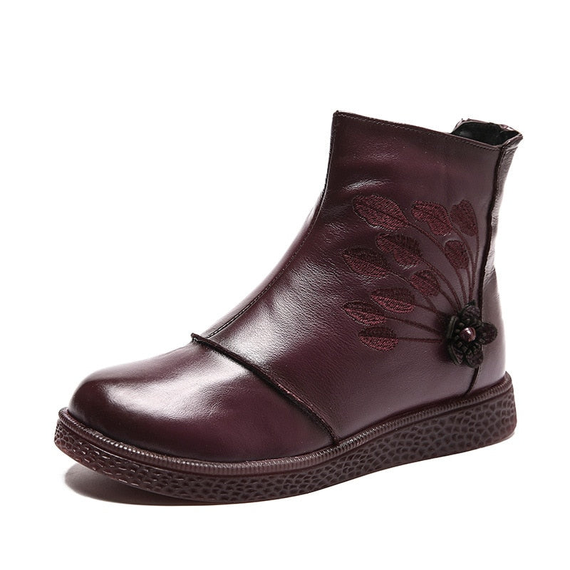 Nadia Women&