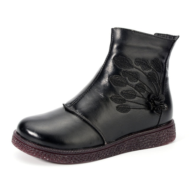 Nadia Women&