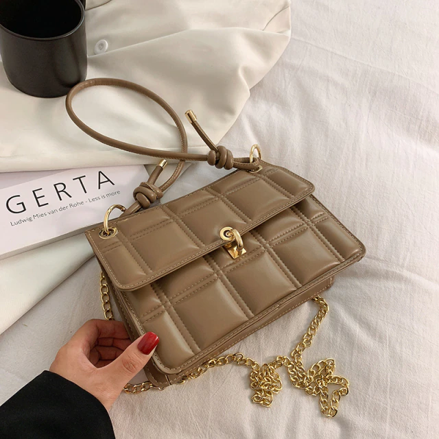 Colina Women&