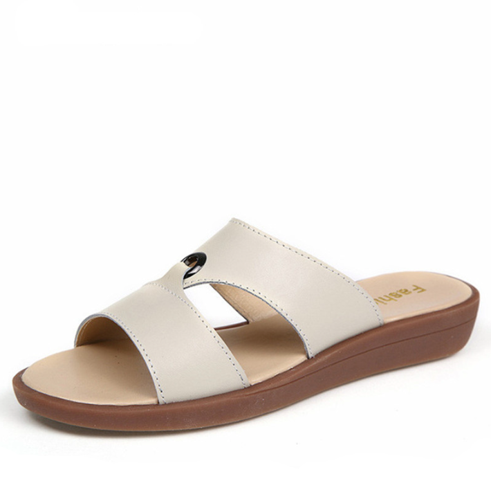 flip flop color beige size 4.5 for women