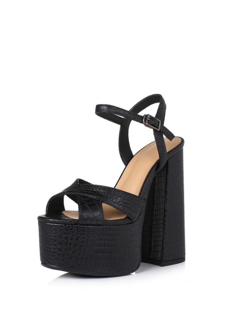 Nickol Women&