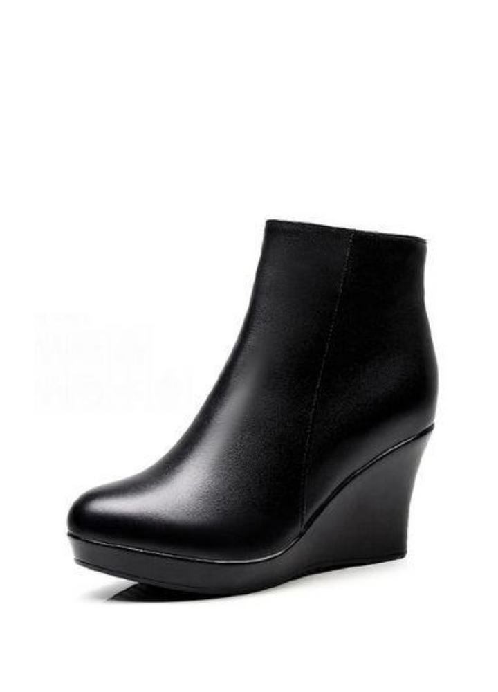 Aranea Women&
