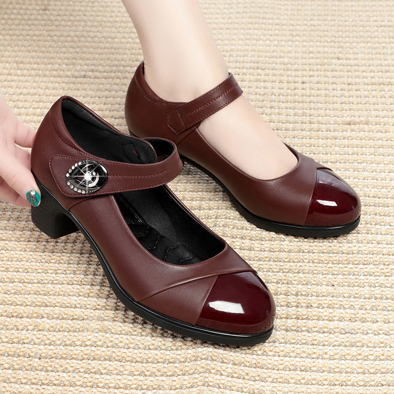 Pump Shoes Color Red Size 5 for Women